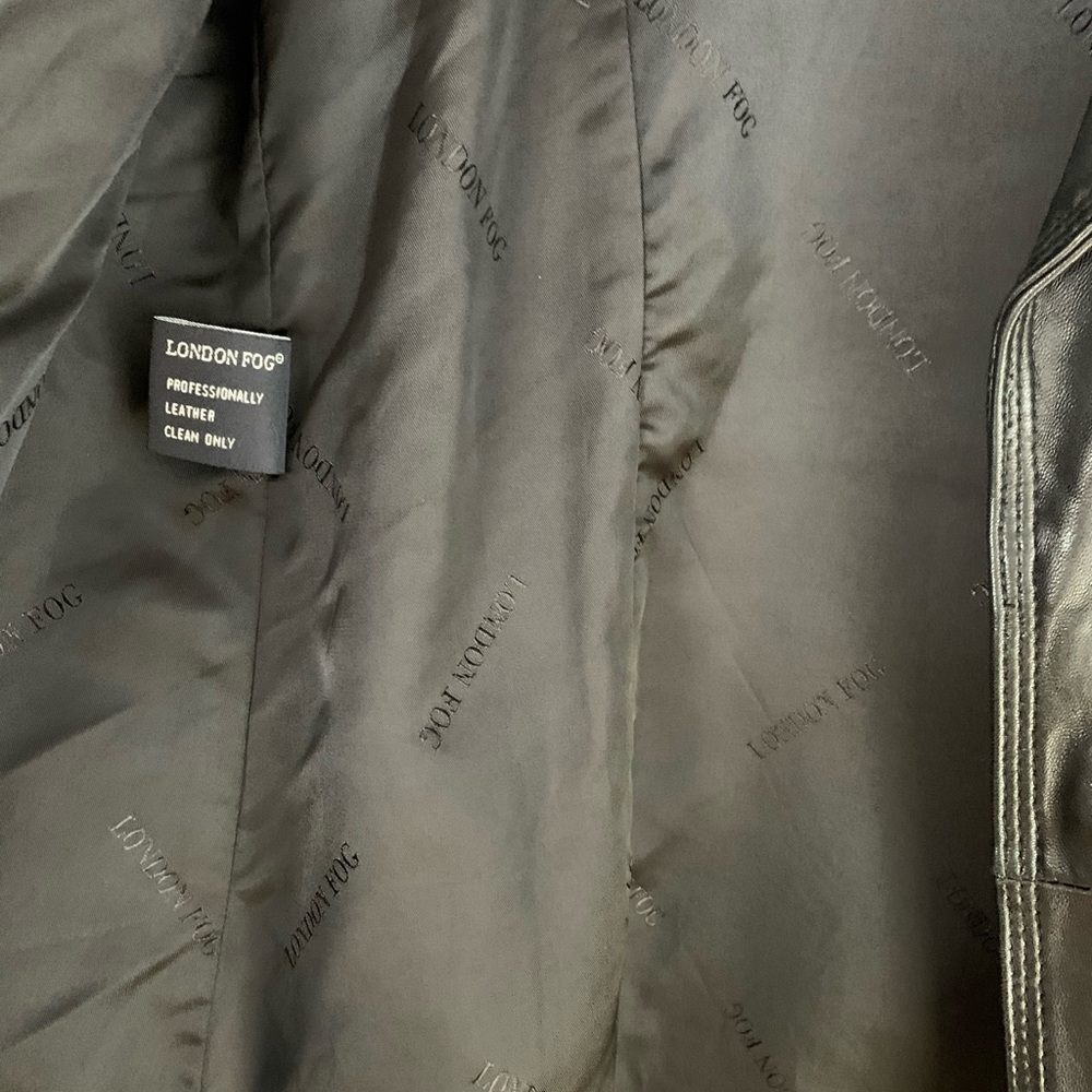 Leather jacket - Picture 4 of 5